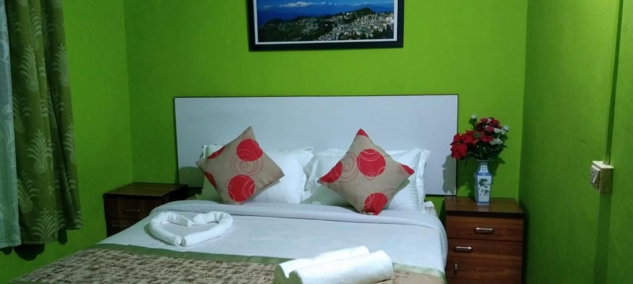 Beverly Hills Home Stay Darjeeling  Dış mekan fotoğraf