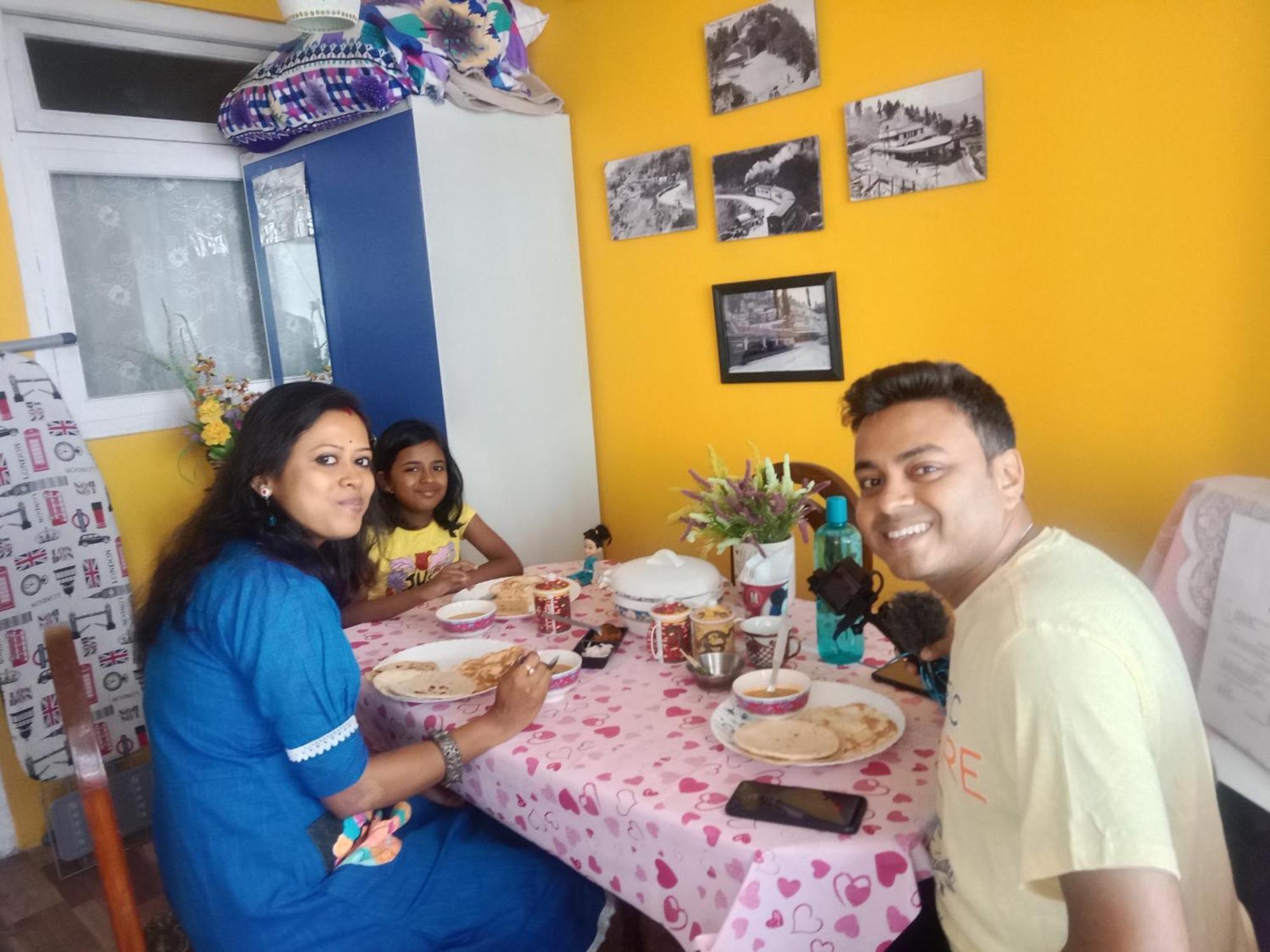 Beverly Hills Home Stay Darjeeling  Dış mekan fotoğraf