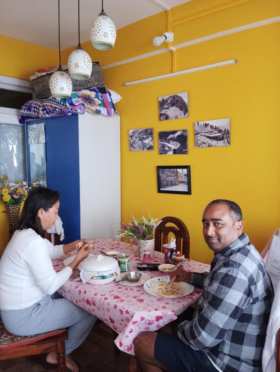 Beverly Hills Home Stay Darjeeling  Dış mekan fotoğraf