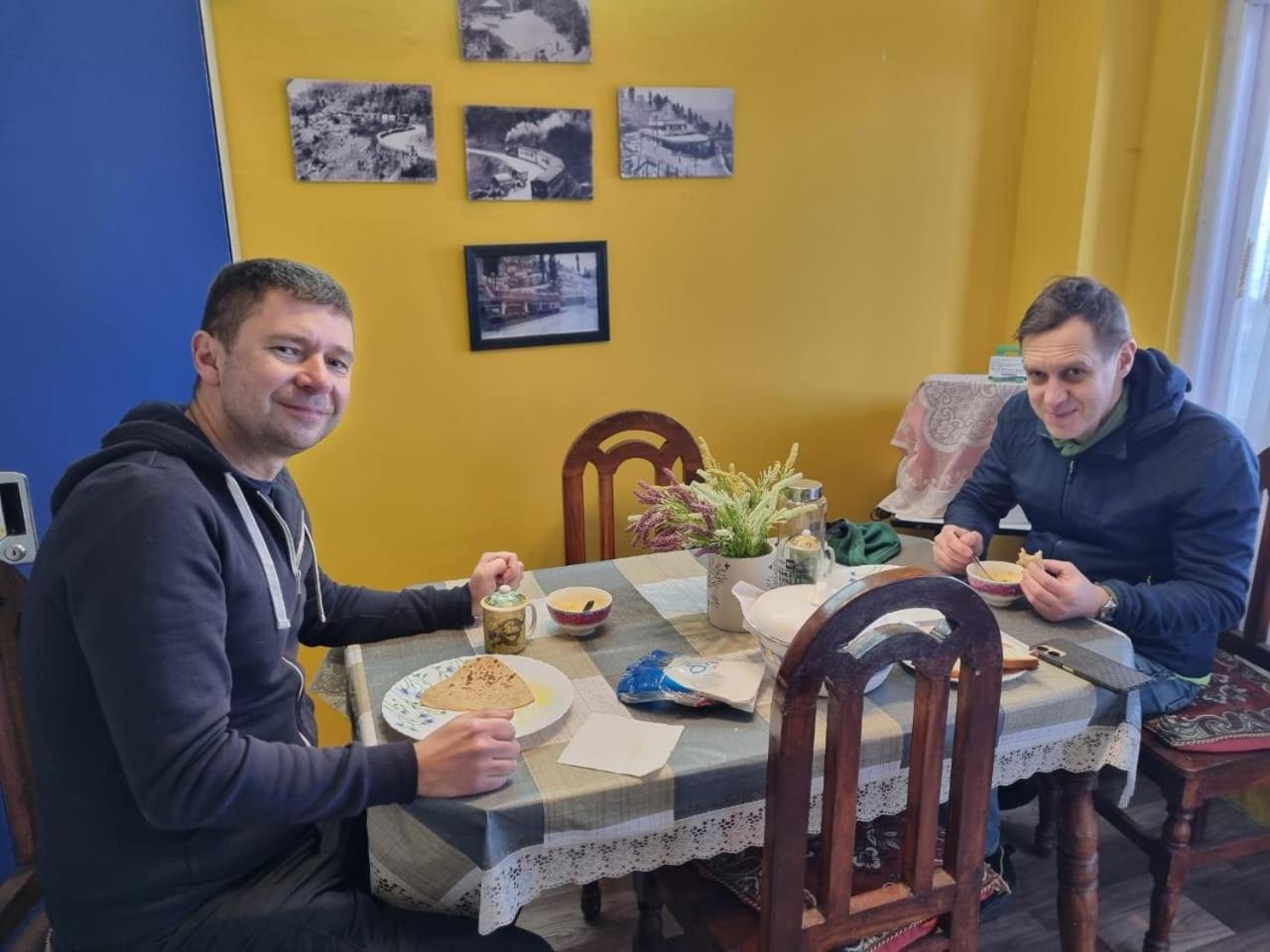 Beverly Hills Home Stay Darjeeling  Dış mekan fotoğraf